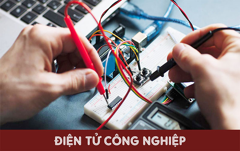 nganh dien tu cong nghiep 1