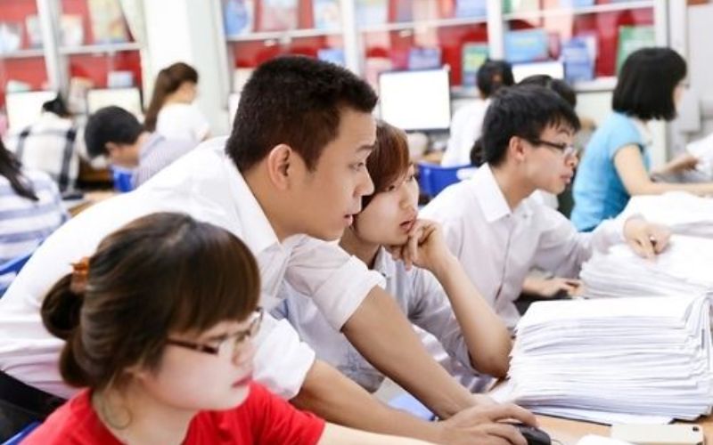 Giới thiệu chung về khóa học Trung cấp tiếng Anh vừa học vừa làm