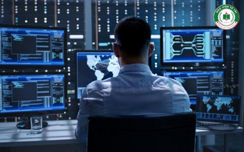 Lợi ích khi học Quản trị mạng máy tính