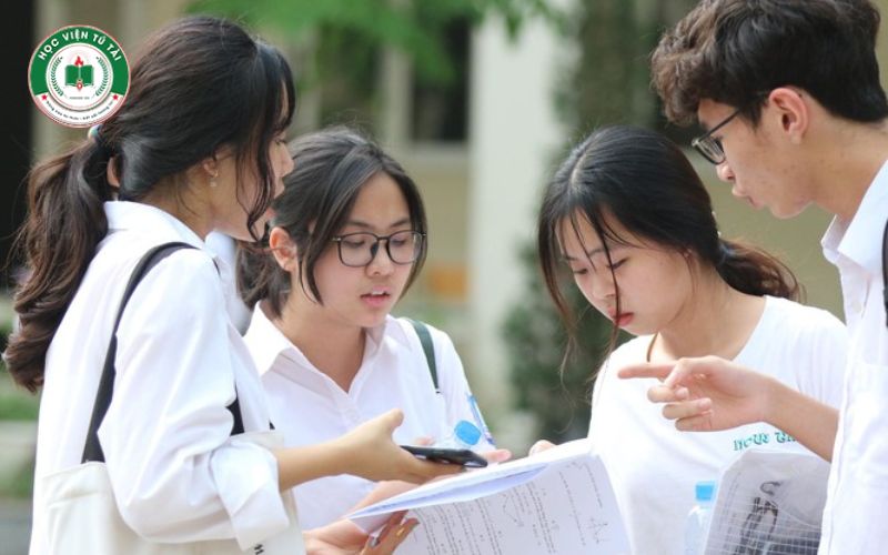Xét tuyển Cao đẳng Dược mới nhất - Không thi tuyển 4 Xét tuyển Cao đẳng Dược