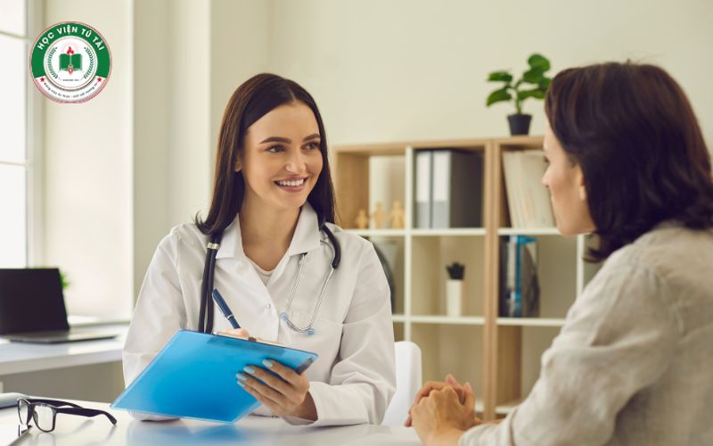 Tại sao nên chọn học ngành Y sĩ đa khoa hệ Trung cấp 4 Nhu cầu tuyển dụng nhân lực ngành Y sĩ đa khoa