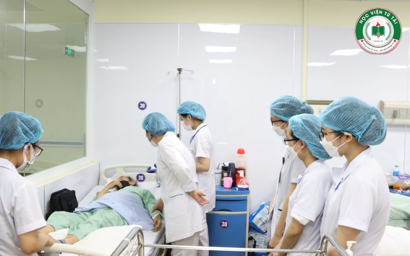 Thời gian học Y sĩ Cao đẳng mất bao lâu? 4 Nội dung giảng dạy trong thời gian học Y sĩ Cao đẳng