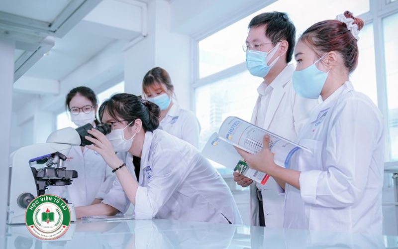 Bằng Cao đẳng Điều dưỡng có giá trị không? Nên hay không nên học? 6 Ai phù hợp học Bằng Cao đẳng Điều dưỡng?