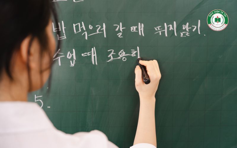 Mục tiêu của Trung cấp ngành Tiếng Hàn
