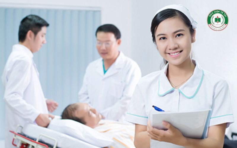Trung cấp Điều dưỡng chính quy