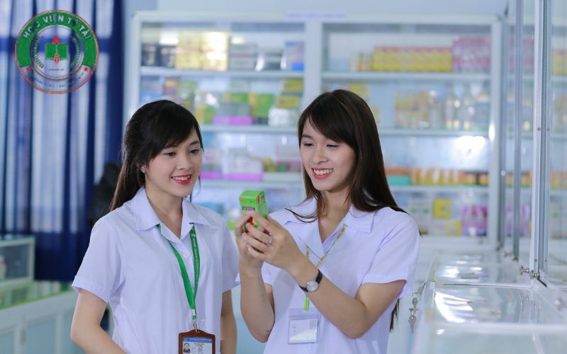 Học Viện Tú Tài - Nơi học Trung cấp Dược Trực tuyến uy tín 