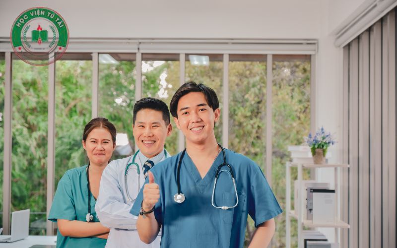 Khóa học Trung cấp Y sĩ Đa khoa Chính quy 6 Thông tin xét tuyển Trung cấp Y sĩ Đa khoa Chính quy tại Học Viện Tú Tài