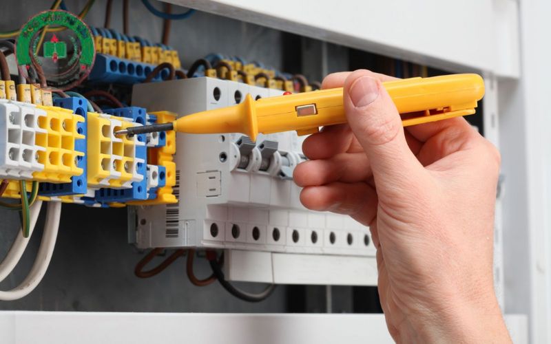 Địa chỉ học Trung cấp Điện công nghiệp và Dân dụng Từ xa uy tín nhất hiện nay 6 Thông báo xét tuyển Trung cấp Điện công nghiệp và Dân dụng Từ xa tại Học Viện Tú Tài