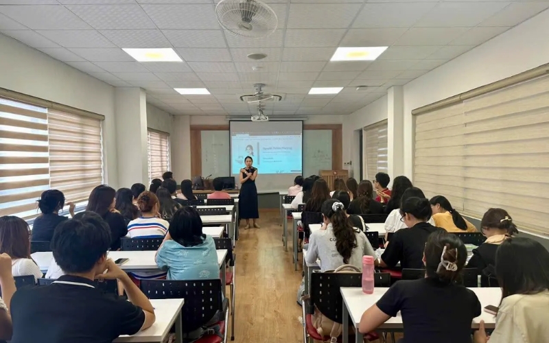 Học phí văn bằng 2 Trung cấp Tiếng Nhật trực tuyến thấp nhờ "Đòn bẩy công nghệ" 