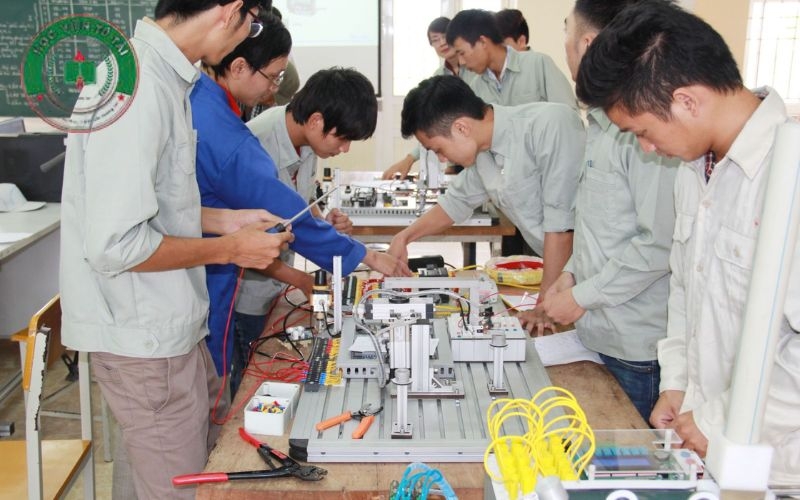 Thông tin tuyển sinh lớp Trung cấp Điện Công nghiệp và Dân dụng