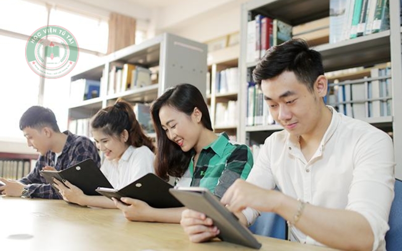 Thông báo mở khóa trung cấp tiếng Trung hệ văn bằng 2 mới nhất 4 Tại sao chọn khóa trung cấp tiếng Trung hệ văn bằng 2 thay vì học trung tâm?