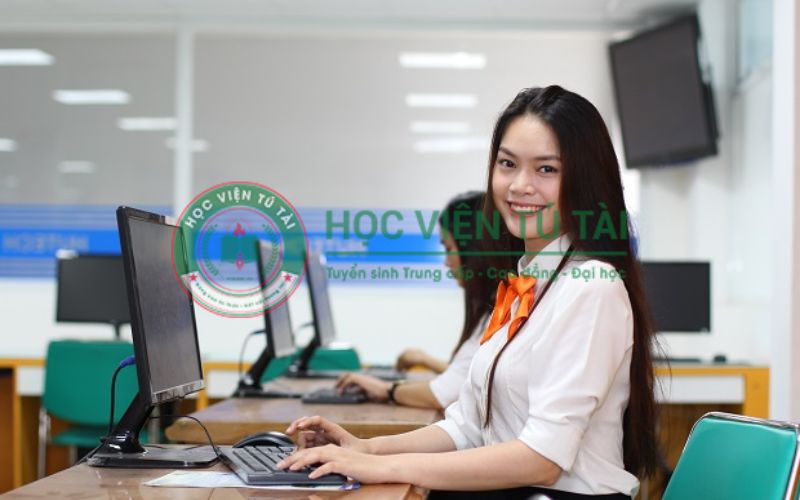 Bằng cấp khi học ngành Kế toán hệ từ xa có đúng giá trị pháp lý?