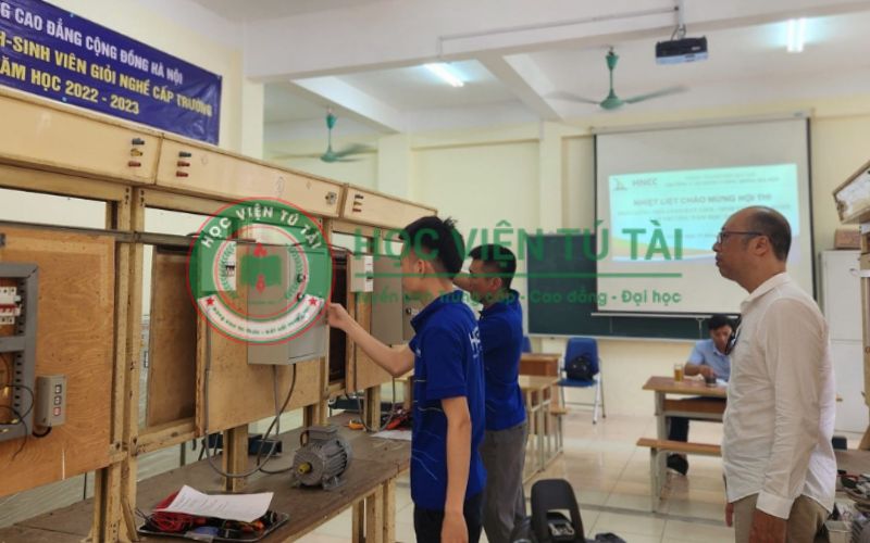 Nên chọn học trung cấp điện công nghiệp cấp tốc ở đâu uy tín?