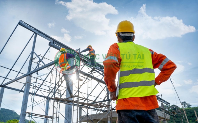 Hình thức xét tuyển khóa học Xây dựng tại Học viện Tú Tài